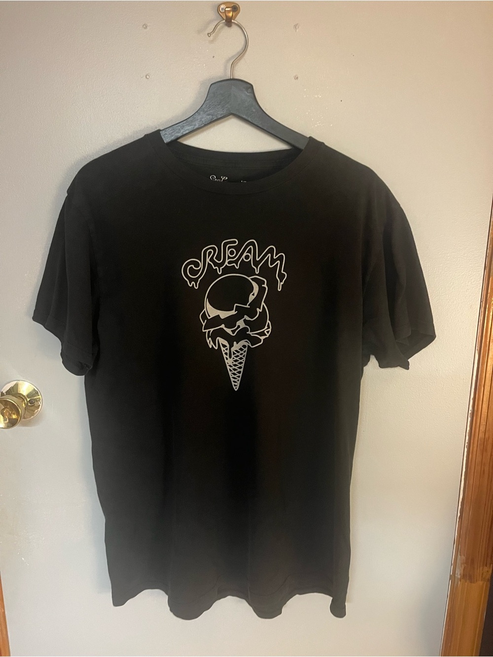 Black Cream Graphic Short Sleeve Men's T-Shirt